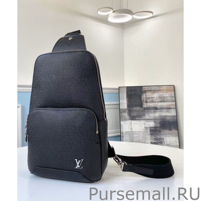 Avenue Sling Bag M30443 Black